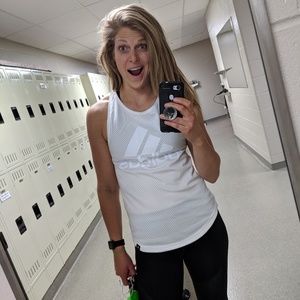 Meet your Posher, Ana